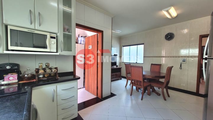 Casa à venda com 3 quartos, 294m² - Foto 19