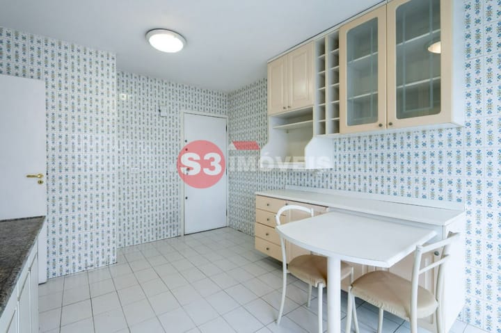 Apartamento à venda com 2 quartos, 87m² - Foto 25