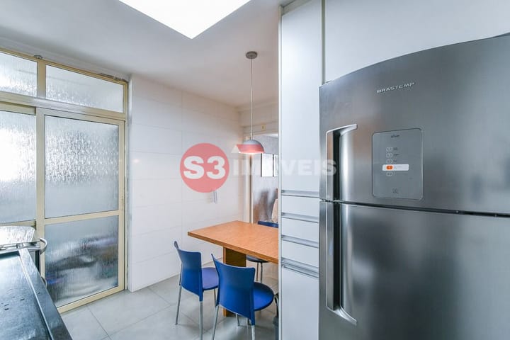 Apartamento à venda com 3 quartos, 110m² - Foto 14