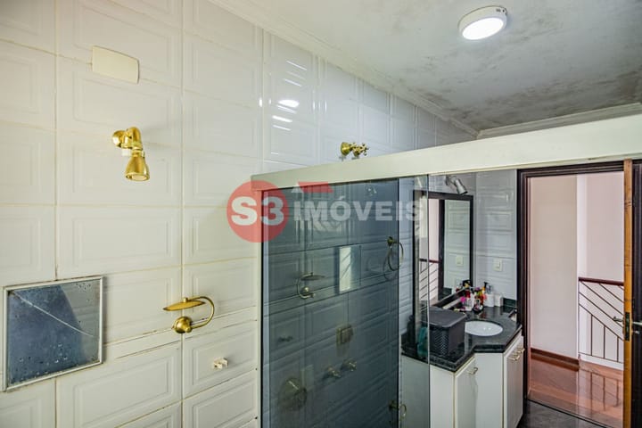 Casa à venda com 3 quartos, 250m² - Foto 30