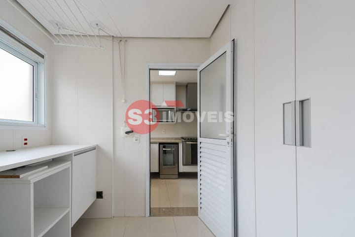 Apartamento à venda com 3 quartos, 157m² - Foto 45