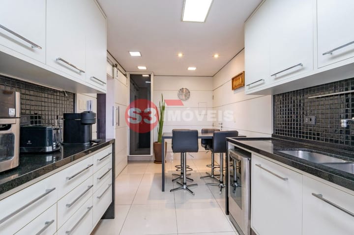 Apartamento à venda com 4 quartos, 155m² - Foto 34