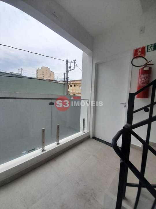 Apartamento à venda com 2 quartos, 40m² - Foto 25