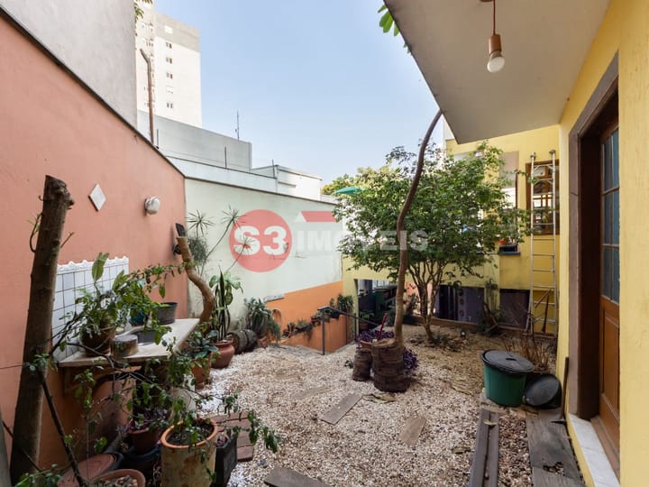 Casa à venda com 3 quartos, 220m² - Foto 33