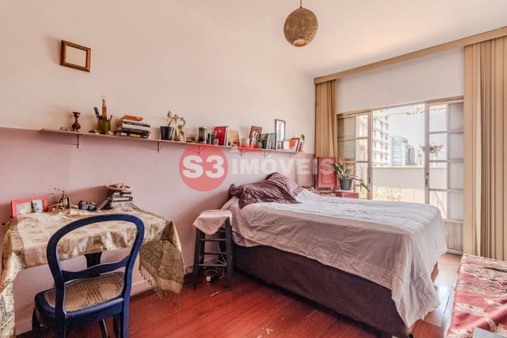 Casa à venda com 5 quartos, 200m² - Foto 47