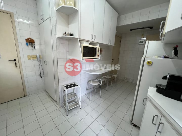 Apartamento à venda com 3 quartos, 93m² - Foto 5