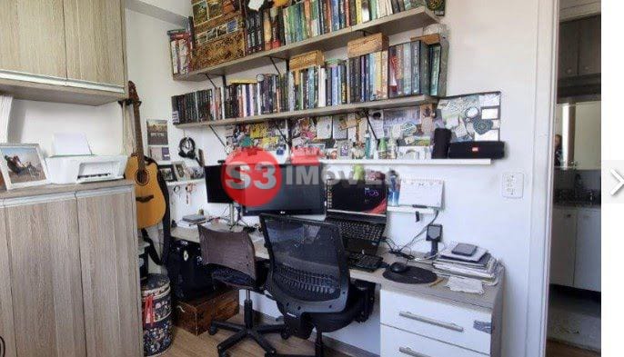 Apartamento à venda com 2 quartos, 56m² - Foto 15