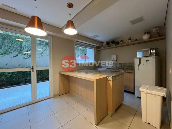 Apartamento à venda com 1 quarto, 28m² - Foto 12