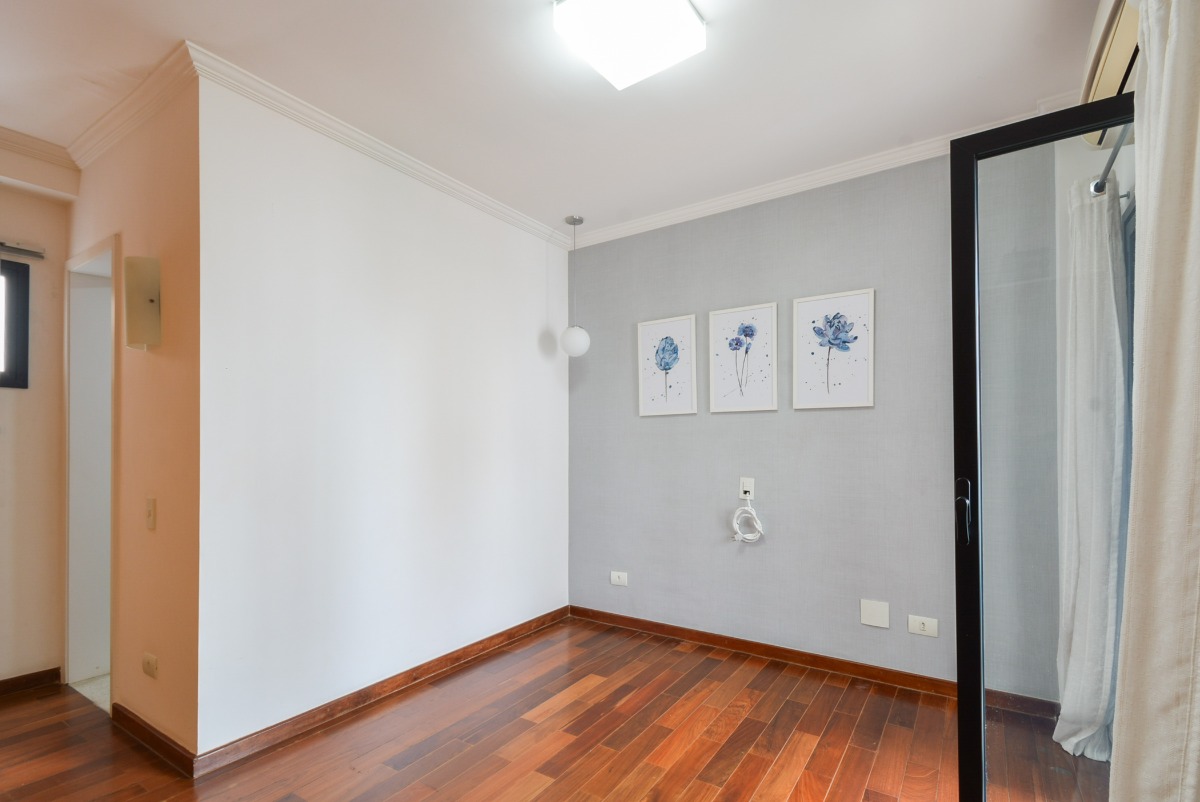 Apartamento à venda com 3 quartos, 138m² - Foto 13