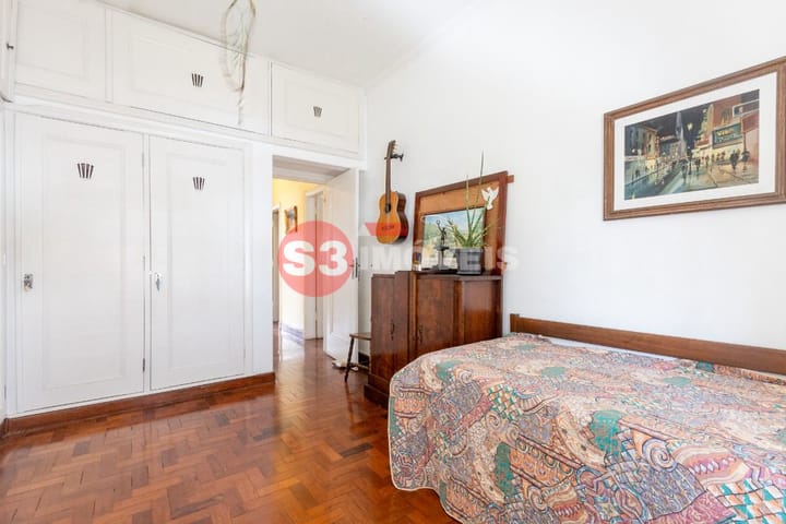 Apartamento à venda com 3 quartos, 212m² - Foto 13