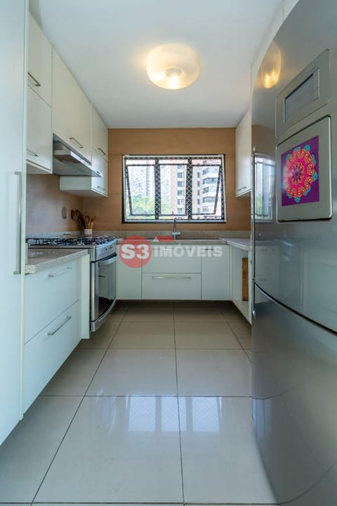 Apartamento à venda com 3 quartos, 184m² - Foto 62