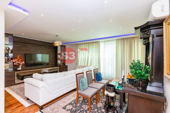 Casa à venda com 3 quartos, 320m² - Foto 9