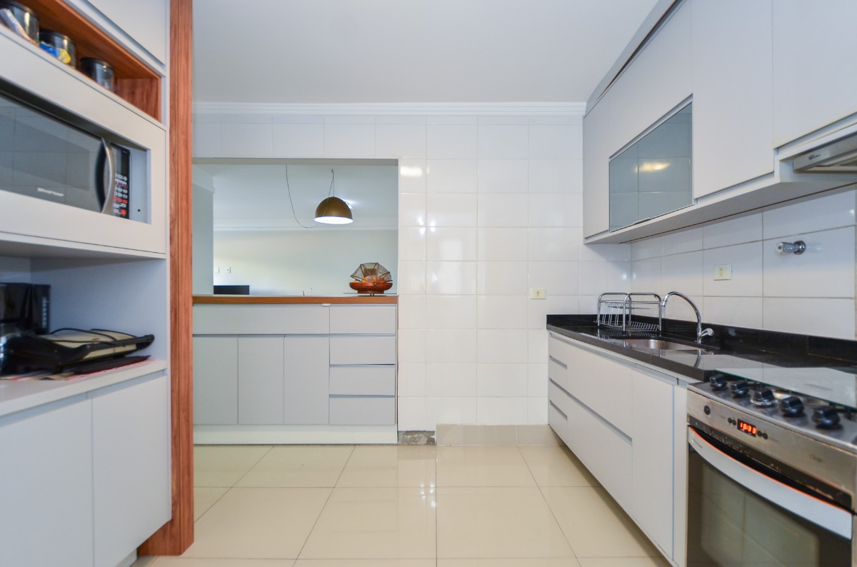 Apartamento à venda com 2 quartos, 64m² - Foto 9