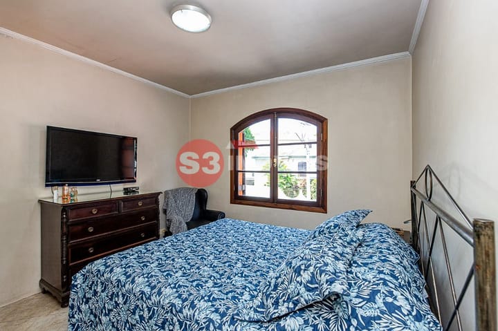 Casa à venda com 3 quartos, 141m² - Foto 30