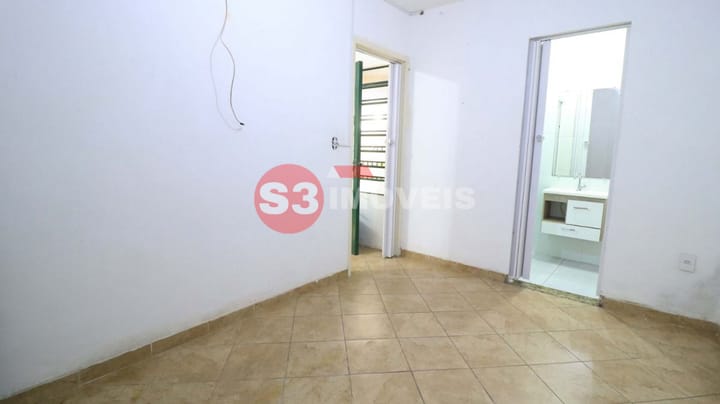 Casa à venda com 4 quartos, 188m² - Foto 32