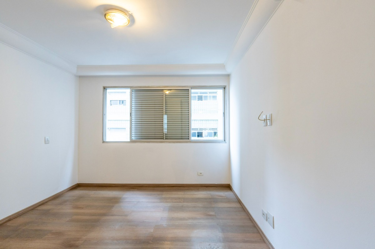 Apartamento à venda com 3 quartos, 150m² - Foto 16