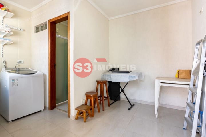 Casa à venda com 3 quartos, 180m² - Foto 25