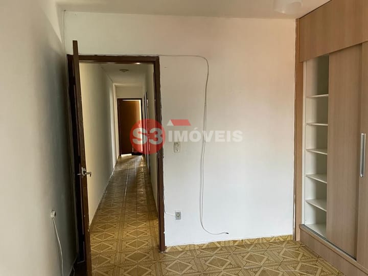 Casa à venda com 3 quartos, 215m² - Foto 10