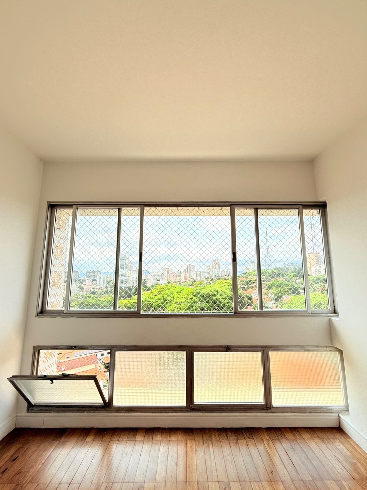 Apartamento à venda com 3 quartos, 125m² - Foto 6