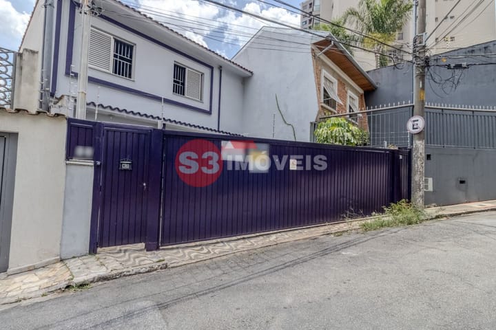 Casa à venda com 5 quartos, 200m² - Foto 63