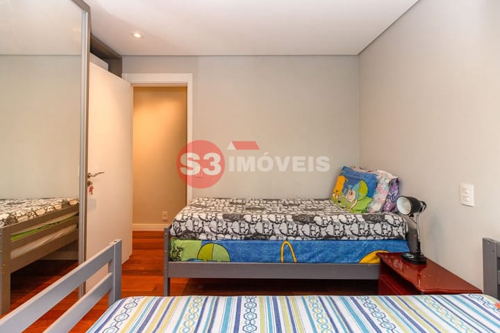 Apartamento à venda com 3 quartos, 165m² - Foto 25