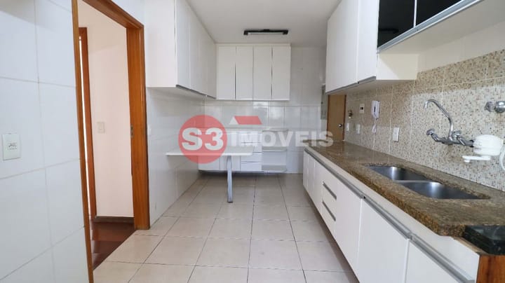 Apartamento à venda com 3 quartos, 142m² - Foto 29