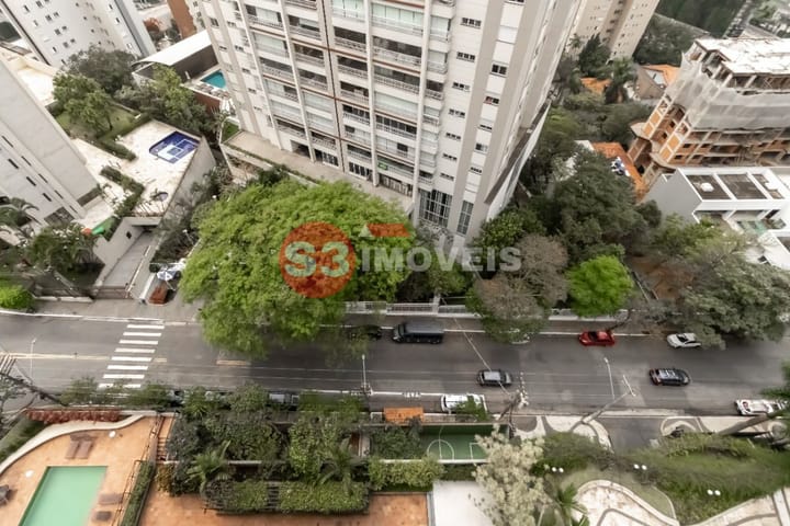 Apartamento à venda com 3 quartos, 157m² - Foto 31