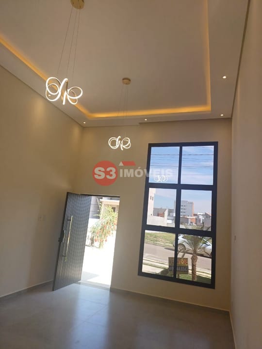 Casa à venda com 3 quartos, 111m² - Foto 5