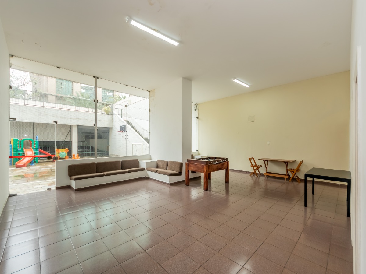 Apartamento à venda com 3 quartos, 141m² - Foto 40