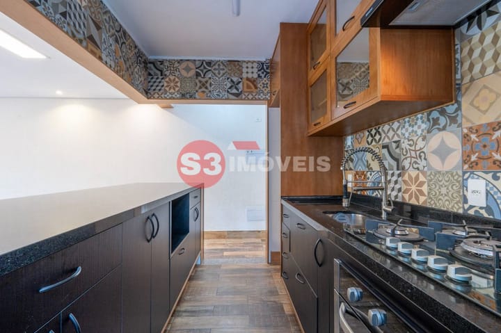 Apartamento à venda com 2 quartos, 77m² - Foto 2