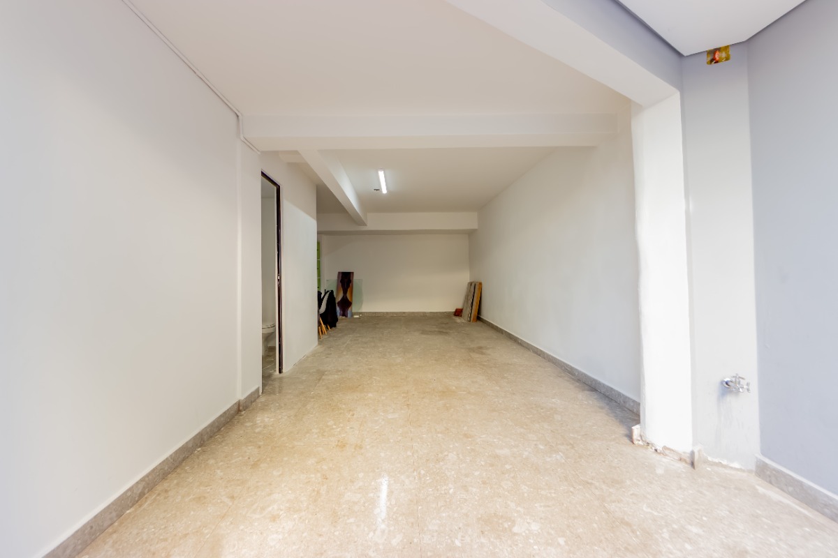 Casa à venda com 2 quartos, 120m² - Foto 38