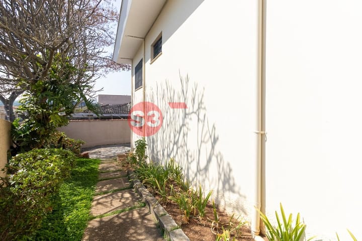 Casa à venda com 3 quartos, 193m² - Foto 5