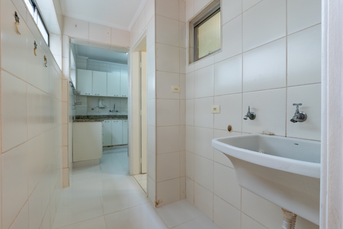 Apartamento à venda com 2 quartos, 82m² - Foto 17