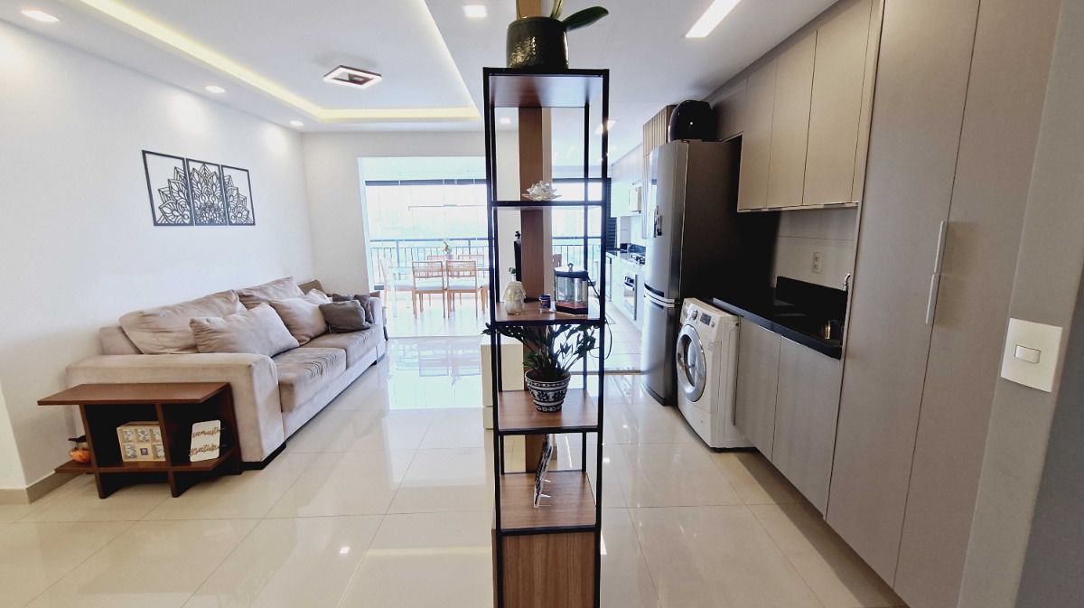 Apartamento à venda com 3 quartos, 93m² - Foto 3