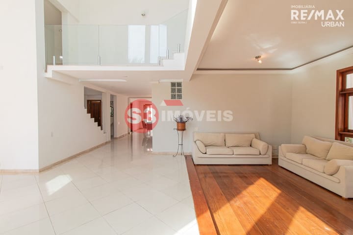 Casa de Condomínio à venda com 3 quartos, 346m² - Foto 4