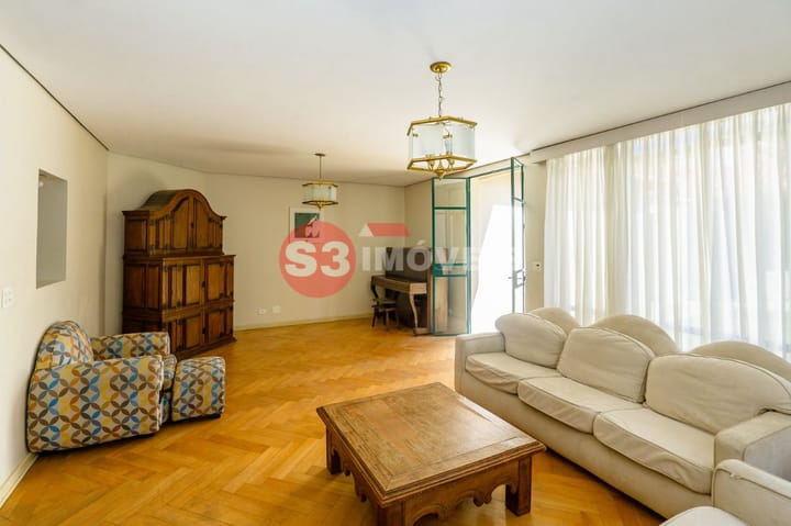 Casa à venda com 5 quartos, 288m² - Foto 11