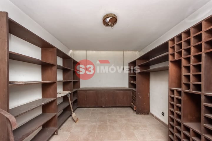 Casa à venda com 3 quartos, 700m² - Foto 16