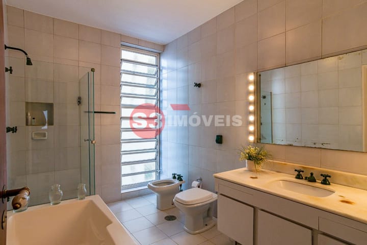 Apartamento à venda com 3 quartos, 219m² - Foto 25