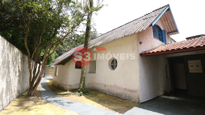 Casa à venda com 2 quartos, 140m² - Foto 37