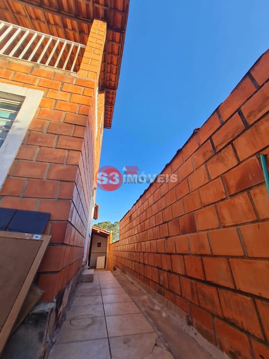 Casa à venda com 3 quartos, 165m² - Foto 4