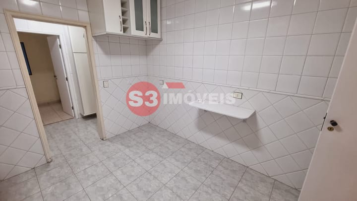 Casa à venda com 3 quartos, 180m² - Foto 14