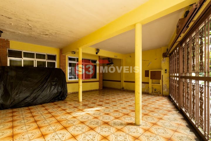 Casa à venda com 3 quartos, 232m² - Foto 47