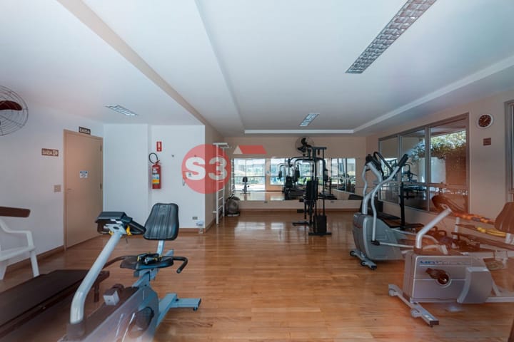 Apartamento à venda com 2 quartos, 70m² - Foto 42