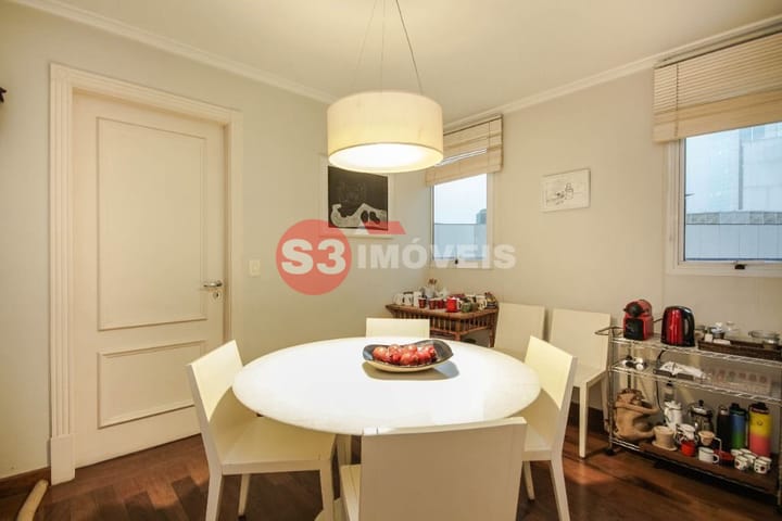 Apartamento à venda com 3 quartos, 264m² - Foto 9