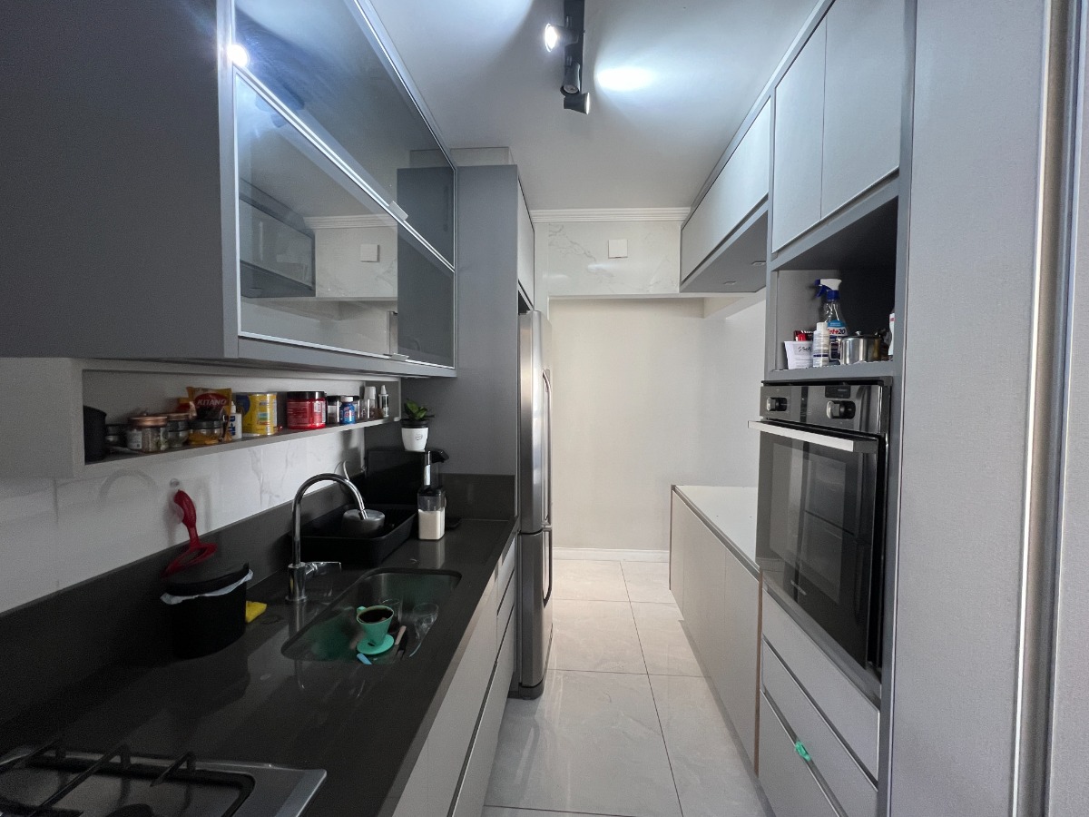 Apartamento à venda com 3 quartos, 76m² - Foto 26