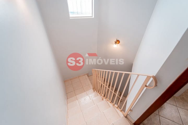 Casa à venda com 3 quartos, 289m² - Foto 14