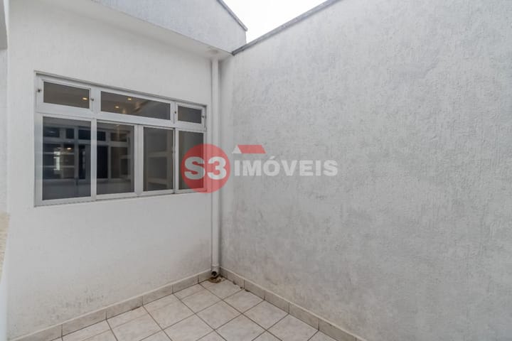 Casa à venda com 3 quartos, 250m² - Foto 17