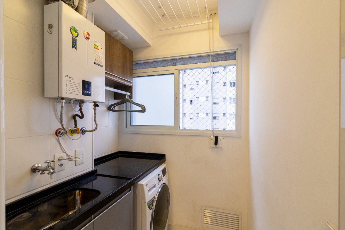 Apartamento à venda com 2 quartos, 70m² - Foto 9