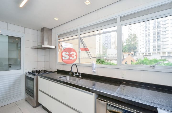 Cobertura à venda com 3 quartos, 270m² - Foto 14