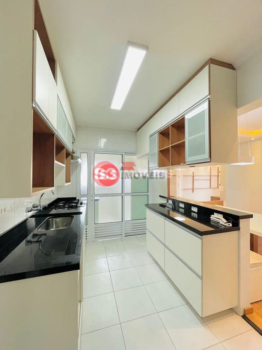 Casa à venda com 3 quartos, 285m² - Foto 14